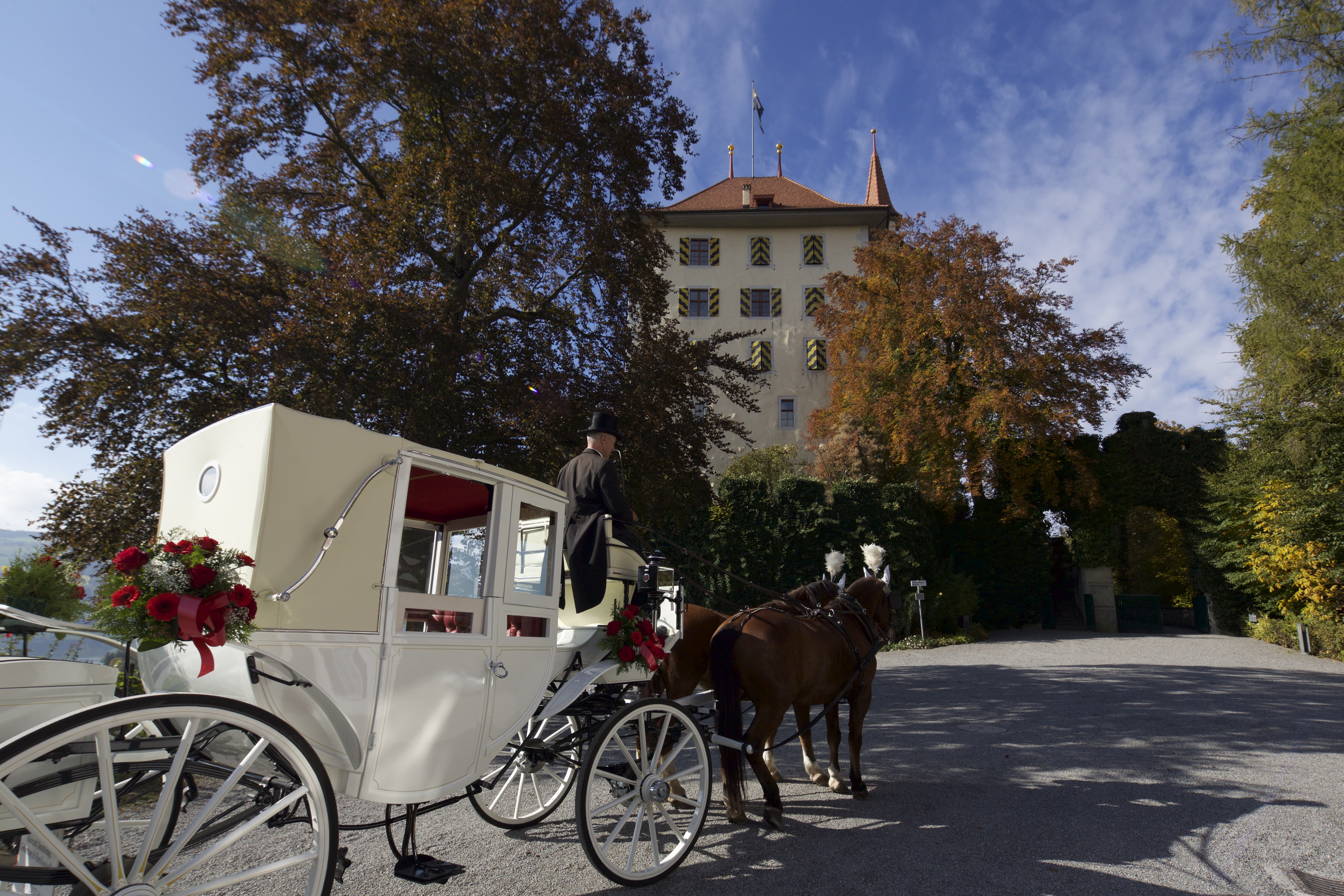 Weisse Kutsche von Robi Baumli auf Schloss Heidegg